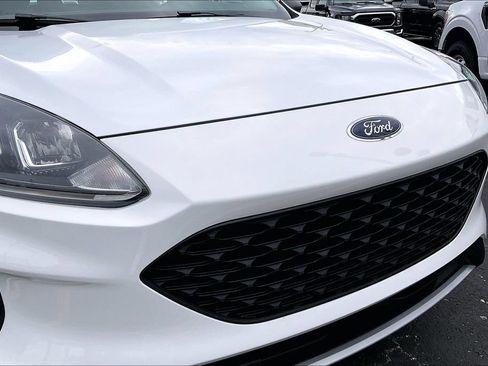 Certified 2022 Ford Escape S AWD/4WD image 31