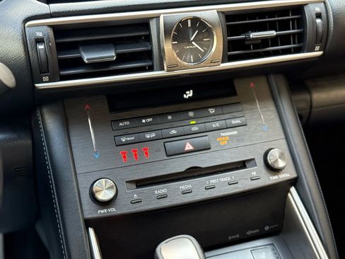 Used 2020 Lexus IS 350 F Sport w/ F Sport Package image 32