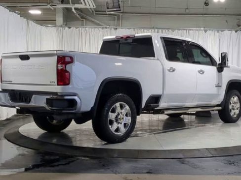 Used 2022 Chevrolet Silverado 2500 LTZ w/ LTZ Texas Edition AWD/4WD image 10