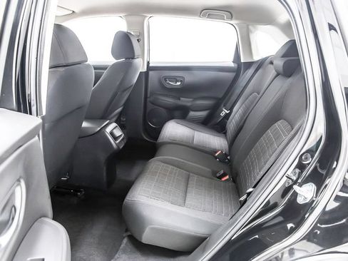 Used 2023 Honda HR-V LX image 27