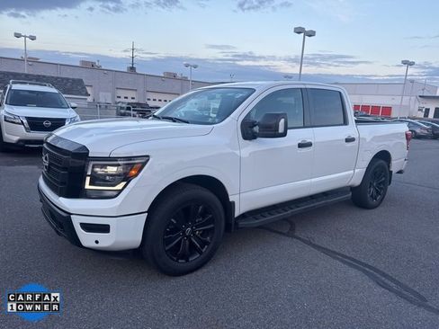 Certified 2024 Nissan Titan SV w/ SV Convenience Package image 54