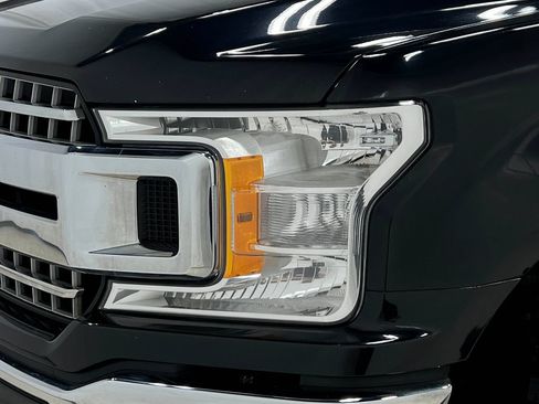 Used 2018 Ford F150 XLT w/ Equipment Group 302A Luxury AWD/4WD image 34
