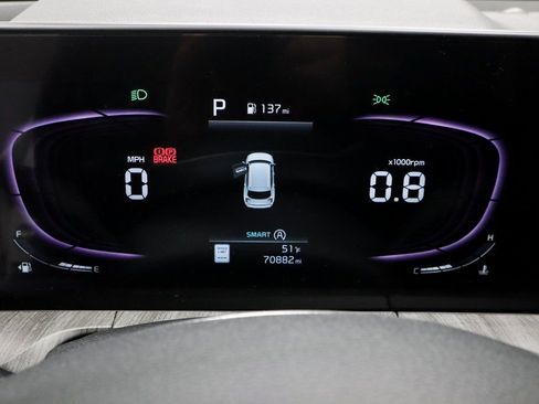 Used 2023 Kia Telluride EX w/ EX Captain's Chair Package image 31