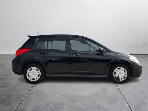 Used 2012 Nissan Versa 1.8 S w/ Plus Pkg image 5
