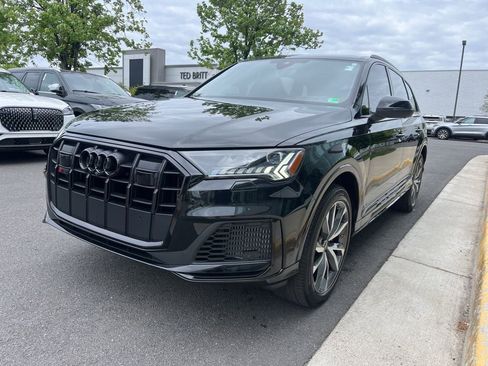 Used 2023 Audi SQ7 Prestige AWD/4WD image 5