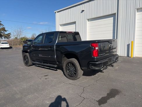 Used 2021 Chevrolet Silverado 1500 LT Trail Boss w/ Convenience Package II image 5