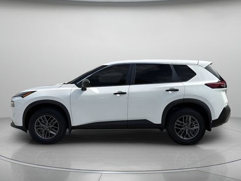 Used 2022 Nissan Rogue S FWD image 5