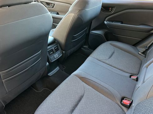 Used 2025 Subaru Forester Premium AWD/4WD image 11