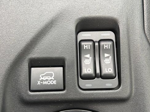 Used 2020 Subaru Crosstrek 2.0i Premium w/ Moonroof Package 2 AWD/4WD image 44