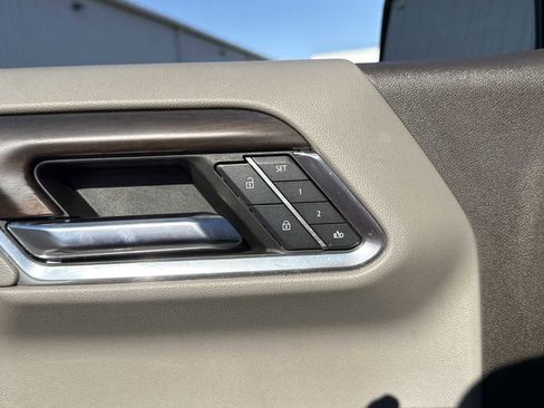 Used 2024 GMC Sierra 1500 SLT w/ SLT Premium Plus Package image 21