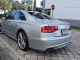 Used 2013 Audi S8 image 5