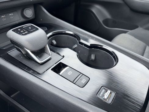 Certified 2026 Nissan Rogue SV FWD image 16