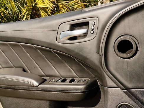 Used 2022 Dodge Charger Scat Pack w/ Daytona Edition Group image 29