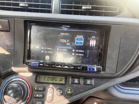 Used 2013 Toyota Prius C Three FWD image 14