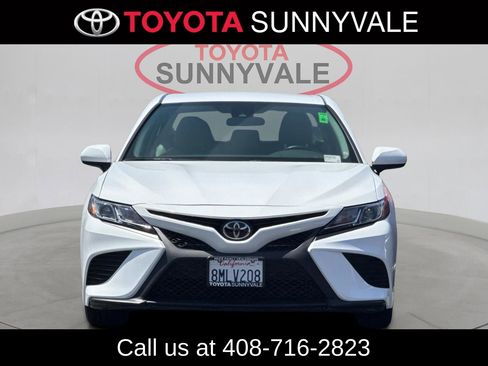 Used 2019 Toyota Camry SE FWD image 12