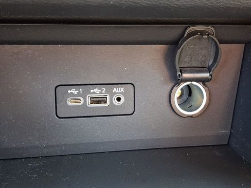Certified 2023 Nissan Sentra SV FWD image 26