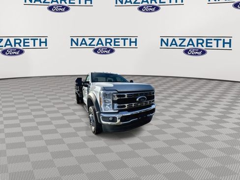 Used 2024 Ford F550 4x4 Regular Cab Super Duty image 2
