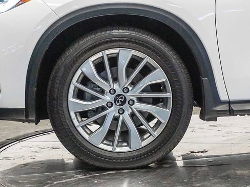 Used 2025 INFINITI QX50 Pure image 9