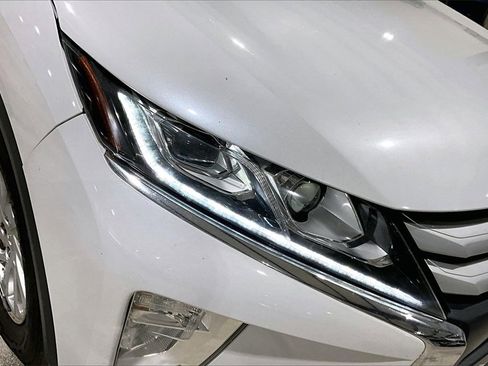Used 2019 Mitsubishi Eclipse Cross ES image 24