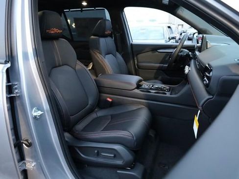 New 2025 Honda Pilot TrailSport image 30