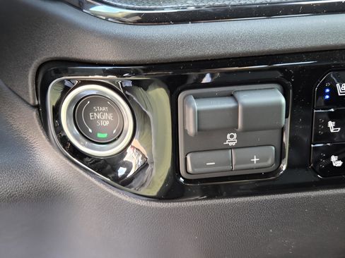 New 2026 Chevrolet Silverado 2500 ZR2 w/ LPO, Dark Essentials Package image 9