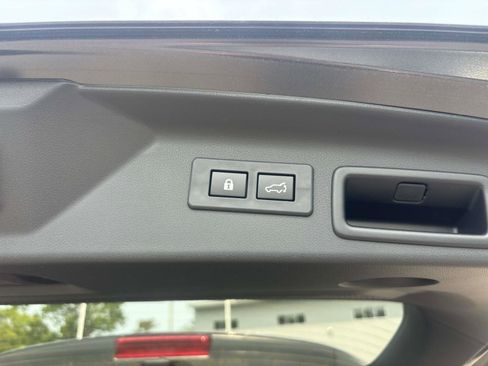 New 2025 Subaru Forester Touring image 5