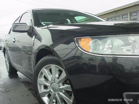 Used 2011 Lincoln MKZ w/ 102A Rapid Spec Order Code FWD image 19
