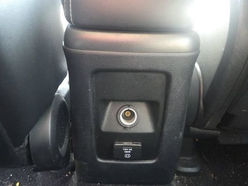 Used 2015 Dodge Journey Limited w/ Flexible Seating Group AWD/4WD image 17