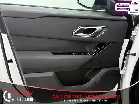 Used 2025 Land Rover Range Rover Velar Dynamic SE AWD/4WD image 31