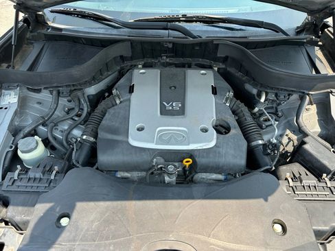 Used 2011 INFINITI FX35 AWD w/ Premium Pkg image 27