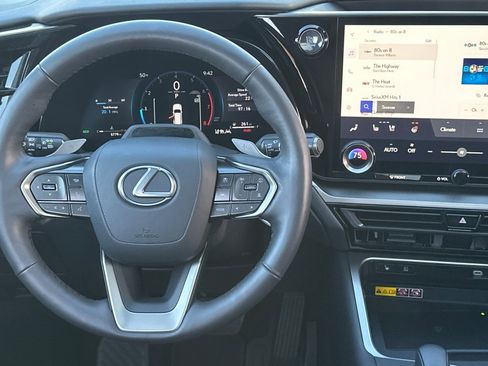 Used 2024 Lexus TX 350 FWD image 13