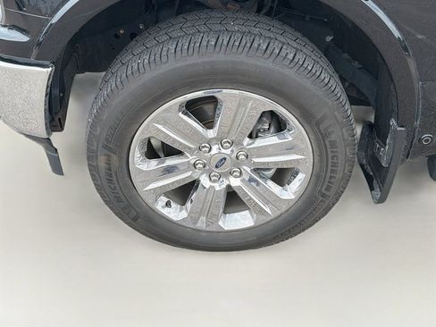 Used 2020 Ford F150 Lariat w/ Equipment Group 502A Luxury AWD/4WD image 31