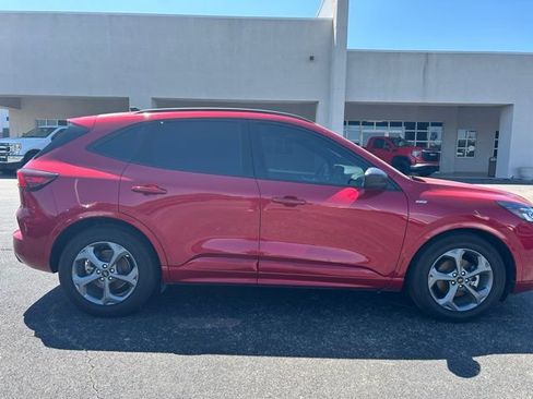Used 2023 Ford Escape ST-Line w/ Tech Pack #1 FWD image 4