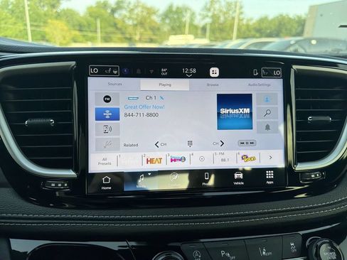 New 2026 Chrysler Pacifica Select FWD image 12