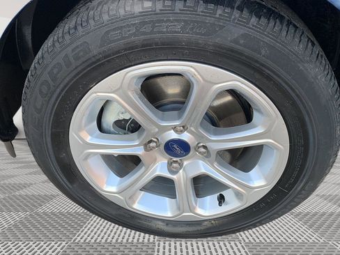 Used 2019 Ford EcoSport SE w/ SE Convenience Package image 20