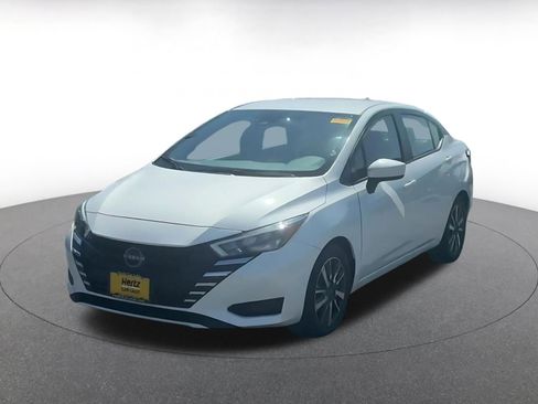 Used 2025 Nissan Versa SV image 7
