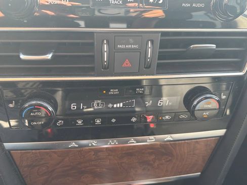 Used 2022 Nissan Armada SL AWD/4WD image 12