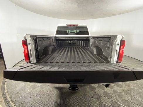 Used 2025 Chevrolet Silverado 3500 LTZ w/ LTZ Convenience Package image 14