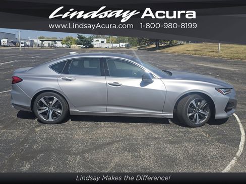 New 2025 Acura TLX w/ Technology Package image 3