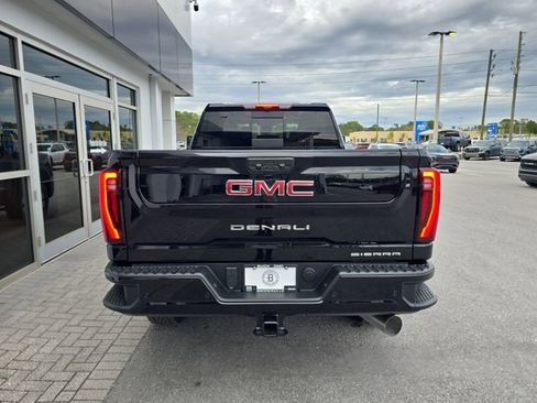 New 2026 GMC Sierra 2500 Denali w/ Denali Reserve Package image 8