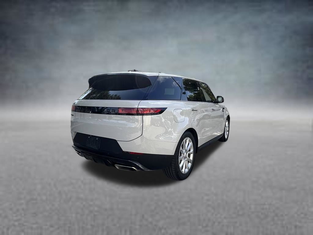 Used 2025 Land Rover Range Rover Sport SE AWD/4WD image 7