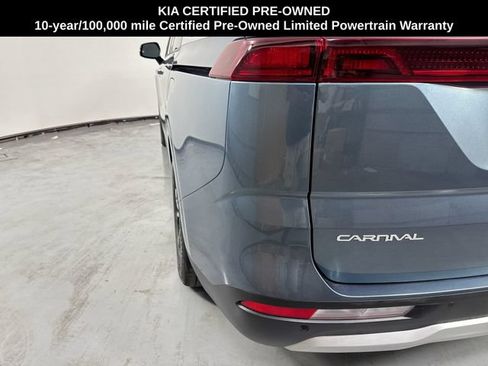 Certified 2024 Kia Carnival EX FWD image 29