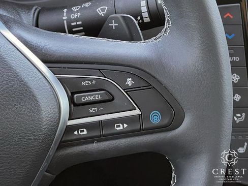 Certified 2025 INFINITI QX50 Luxe image 16