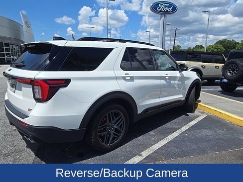 Used 2025 Ford Explorer ST w/ Sun And Sound Package RWD image 5