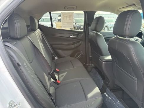 Used 2024 Buick Encore GX Preferred image 41