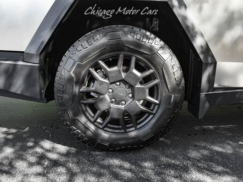 Used 2024 Tesla Cybertruck Cyberbeast image 38