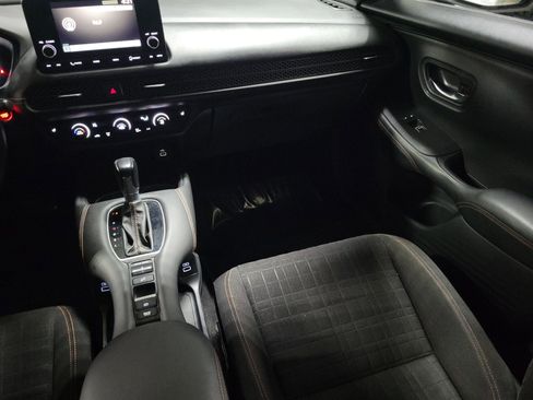 Used 2023 Honda HR-V Sport image 14