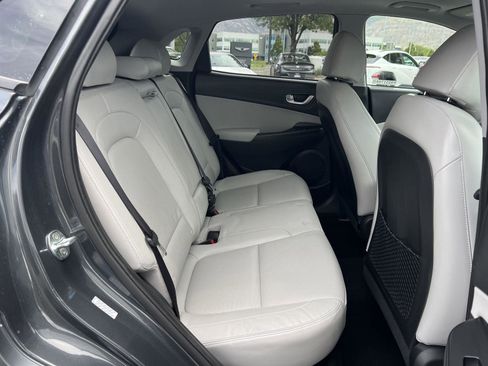 Certified 2022 Hyundai Kona Limited w/ Cargo Package AWD/4WD image 26