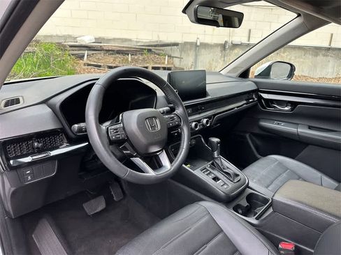 Used 2024 Honda CR-V EX-L image 2