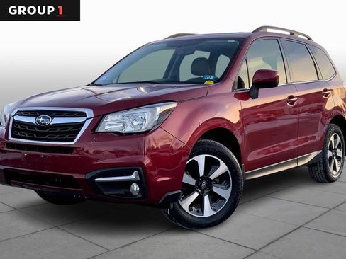 Used 2017 Subaru Forester 2.5i Limited image 1